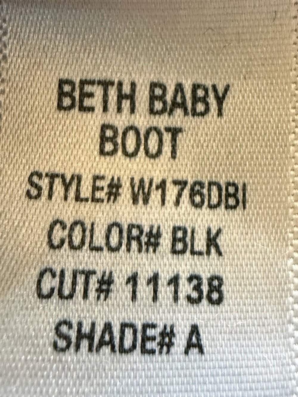Hudson Women’s Beth Mid-Rise Baby Bootcut Jeans in Black Size 26 - Picture 9 of 9